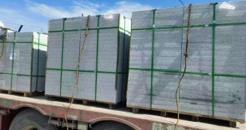 巴中 芝麻白花岗岩地铺石装车日常