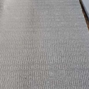 巴中 芝麻灰花岗岩斧剁面，刀斩面