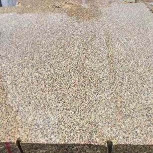 巴中 黄金麻花岗岩石材方料