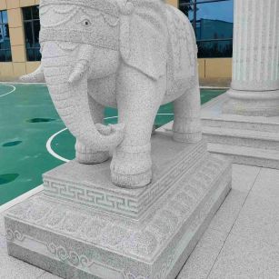 巴中 白麻花岗岩动物异形石雕-大象
