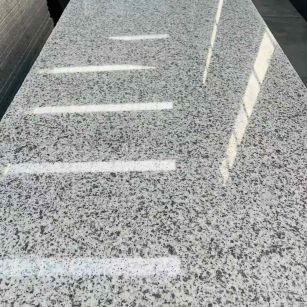 巴中 白麻花岗岩光面毛板