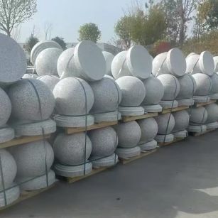 巴中 白麻花岗岩石材圆球，石球，挡车球，隔离球，景观石球，风水球等
