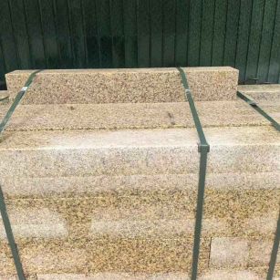 巴中 黄金麻花岗岩石材机切面栏杆料半成品