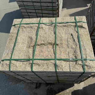 巴中 黄金麻花岗岩石材自然面蘑菇石成品