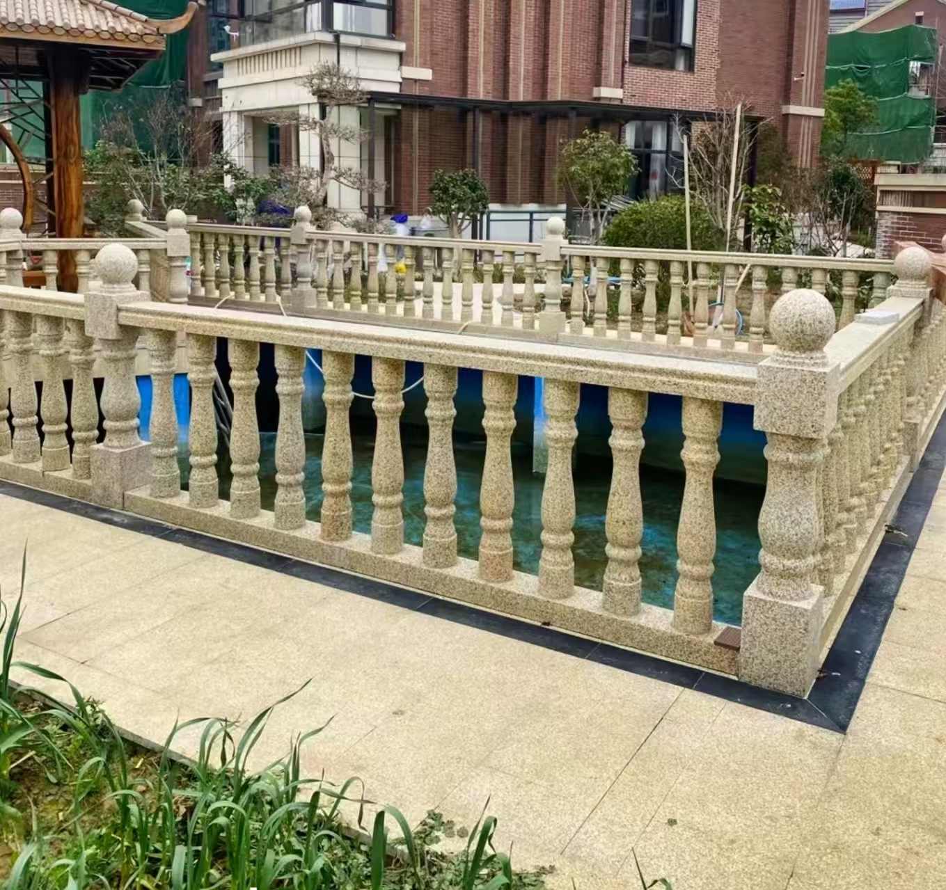 巴中黄金麻花岗岩石材栏杆，扶手，将军柱，花瓶柱