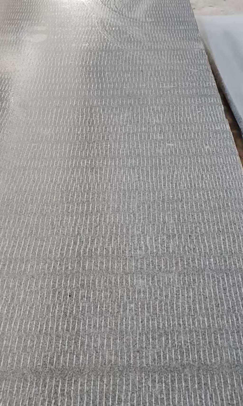 巴中 芝麻灰花岗岩斧剁面，刀斩面