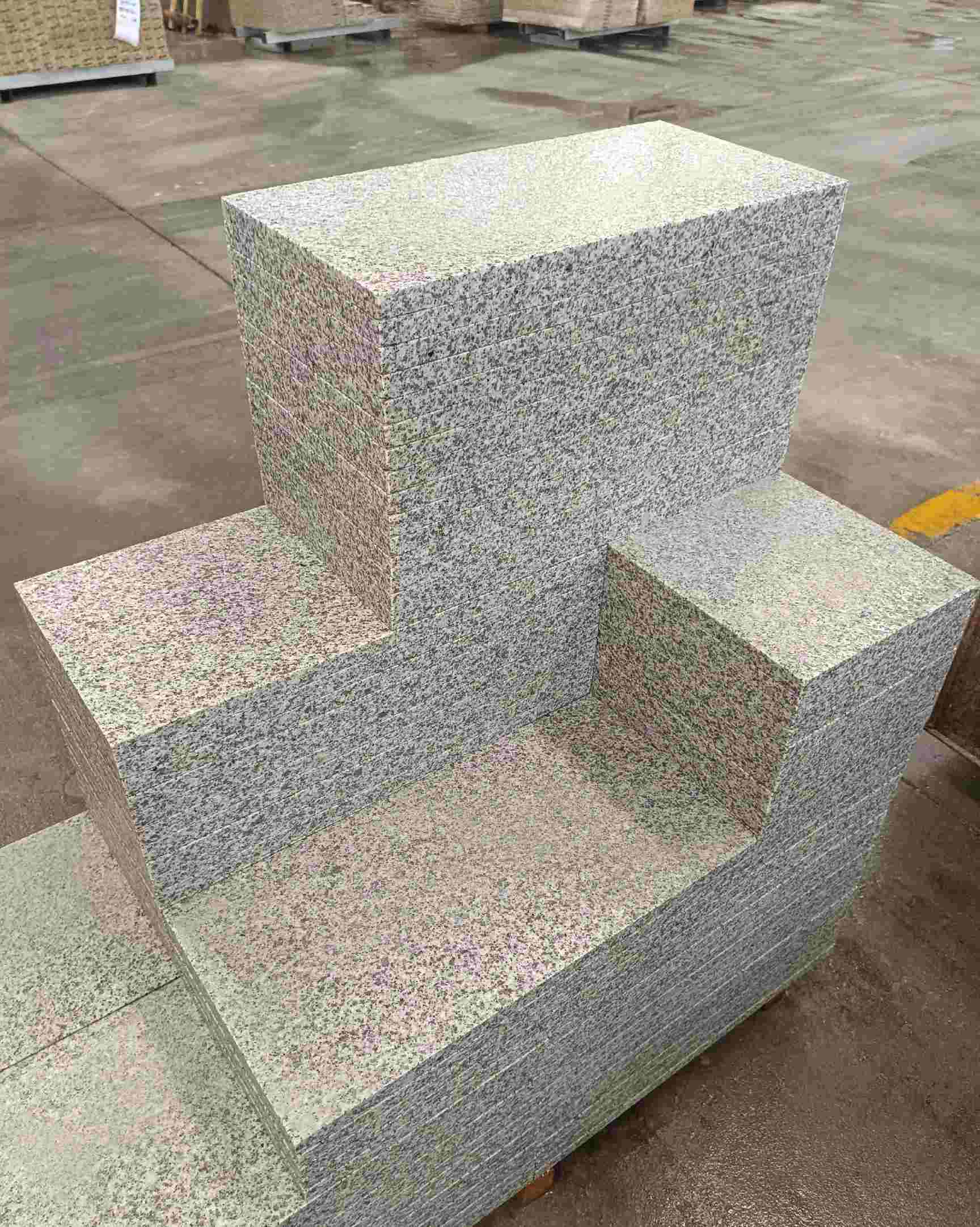 巴中 白麻花岗岩荔枝面地铺石