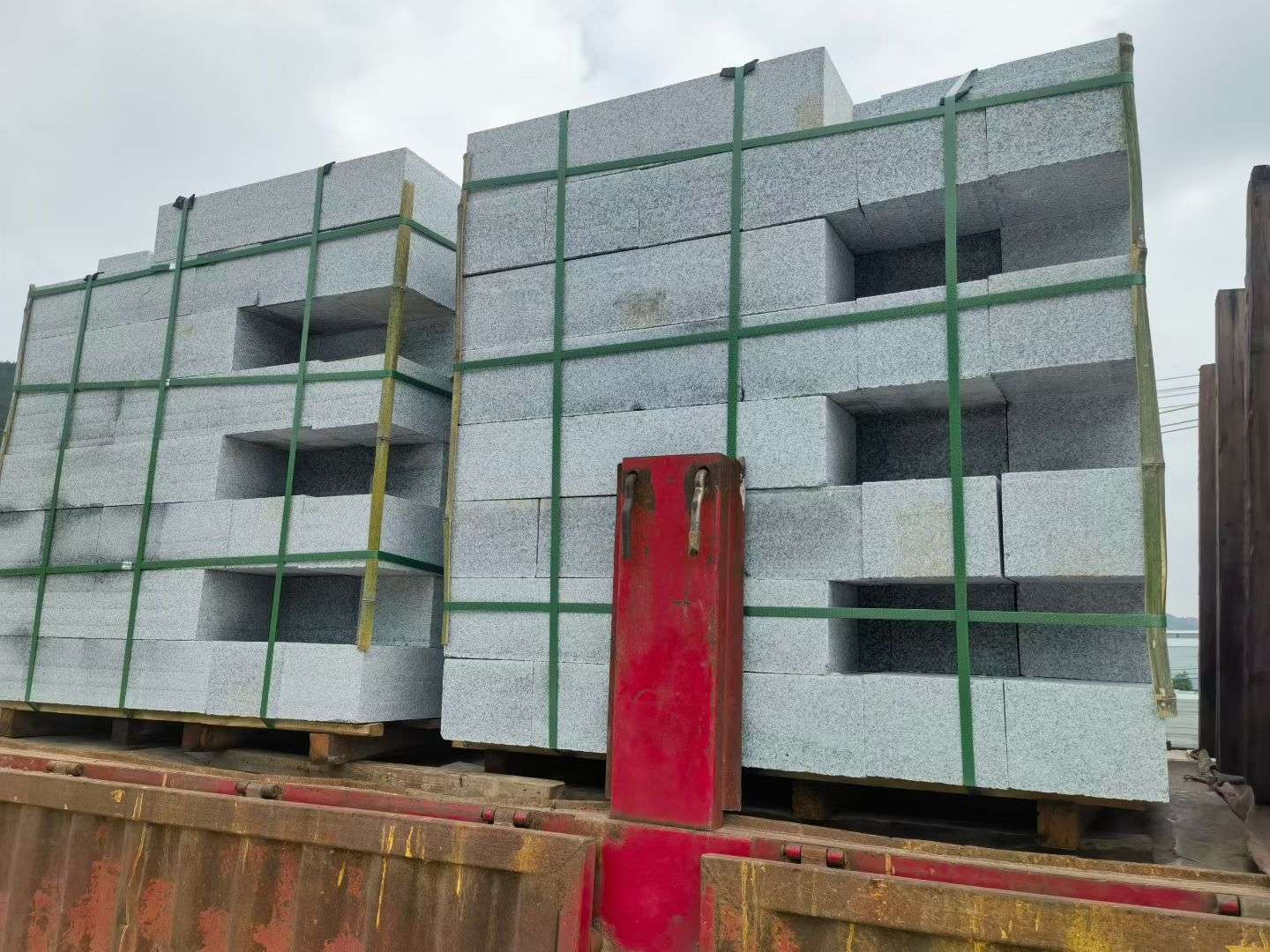 巴中 芝麻白花岗岩路沿石，平石，路侧石，马路牙子，路缘石，立缘石，平缘石等